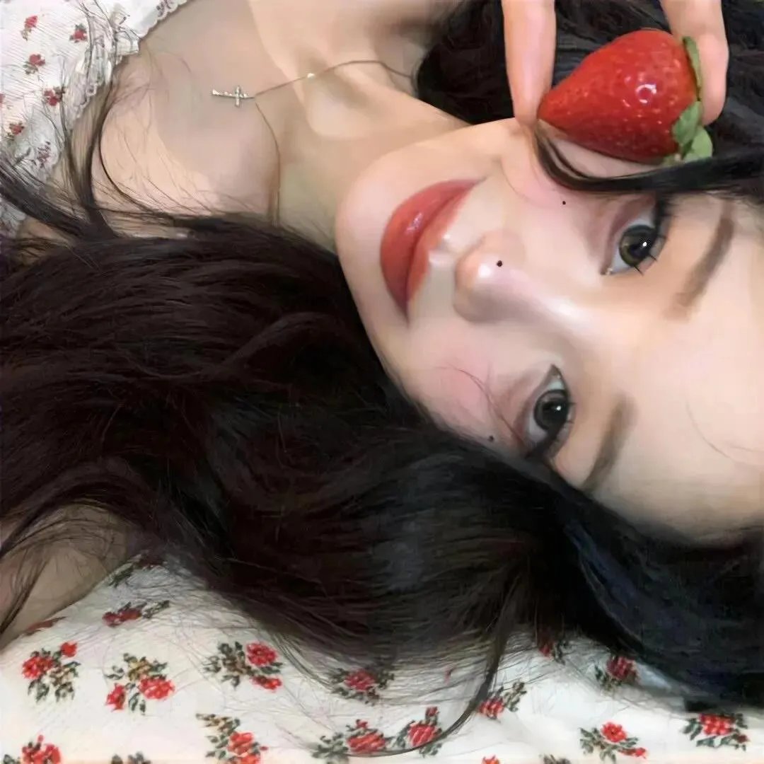 月里青山淡如画